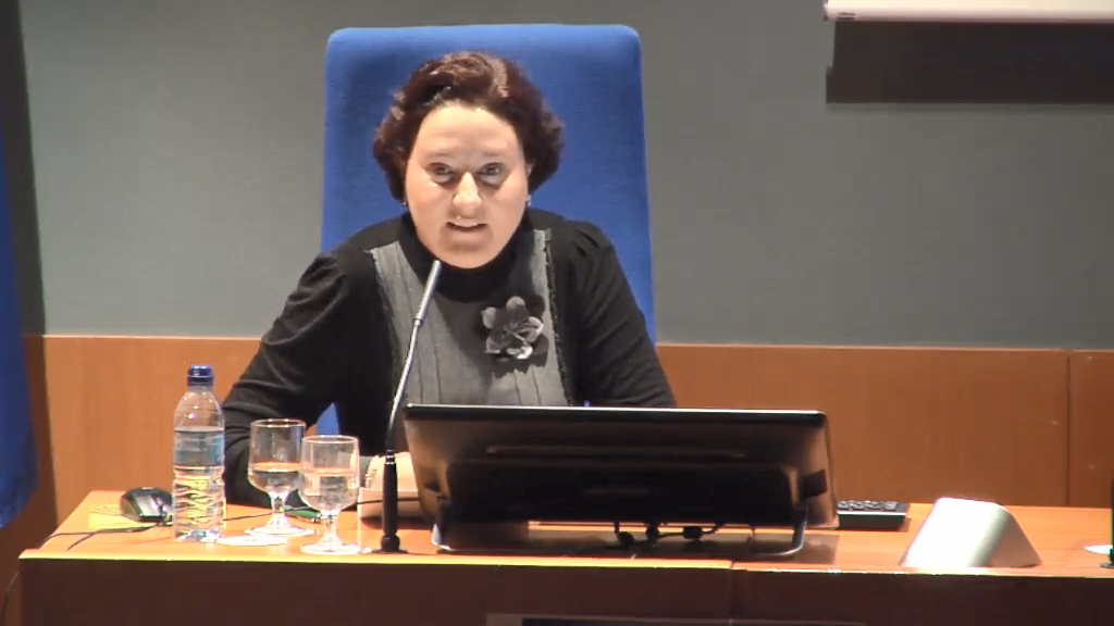 Pseudónimos y pseudotraducción en el franquismo: mujeres escritoras bajo la censura