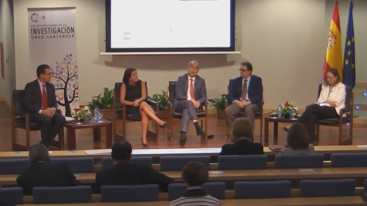 Mesa Redonda: Universidad y empresa frente a las agendas 2020 y 2030
