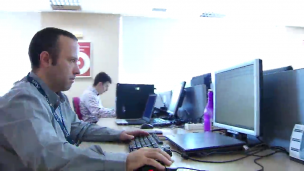 Visita técnica a una consultora de software:  AXPE Consulting