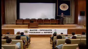 Máster y Especialista Universitario en Psicología de la Actividad Física y del Deporte.