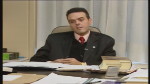 El secretario general  