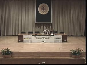 Conferencia: La orientación en los centros para la vertebración de un
sistema integrado de orientación. Dª. Asunción Manzanares Moya, Profesora
Titular de la Universidad de Castilla-La Mancha