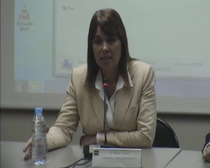 Presentación del documental "Chicas nuevas 24 horas" por su autora