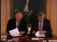 La UNED estrecha relaciones con la UNAM, la universidad más importante de México