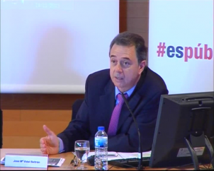 La reforma de las Administraciones Públicas, las administraciones autonómicas ¿receptoras de servicios de la Administración Local y cedentes de competencias propias al Estado?
