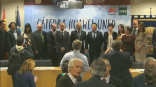 Firma del Convenio para la constitución  de la  de la Cátedra Cloud Computing y Big Data UNED-HUAWEI