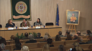 Acto de presentación del cuadro de la decana de la Facultad de Económicas Amelia Pérez Zabaleta