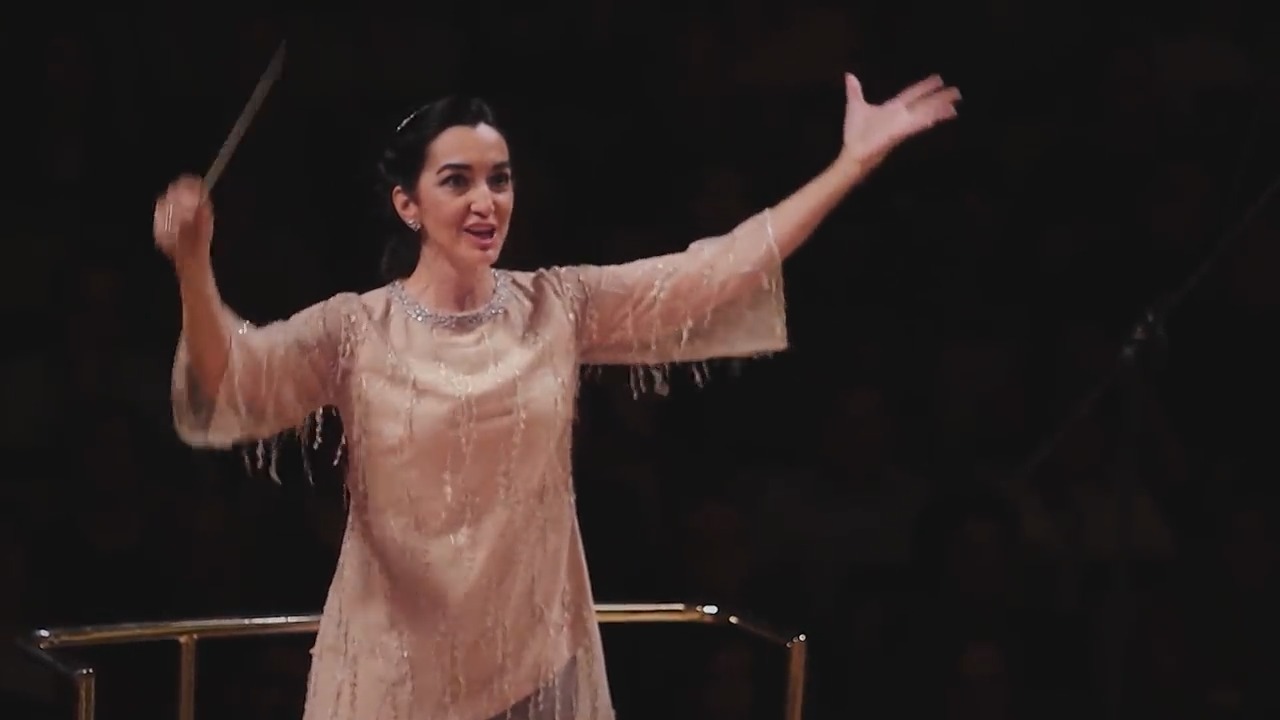 Silvia Sanz, directora de orquesta