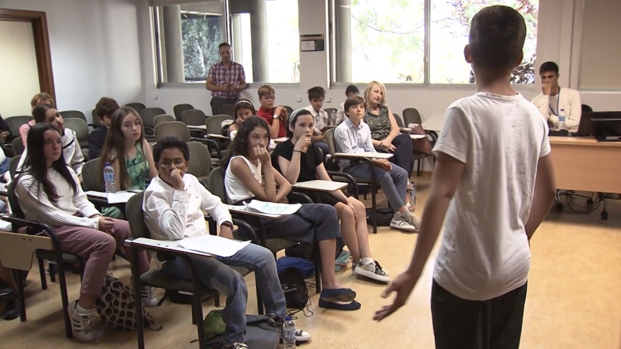 Certamen Escolar de Oratoria: Ciencia y Tecnología