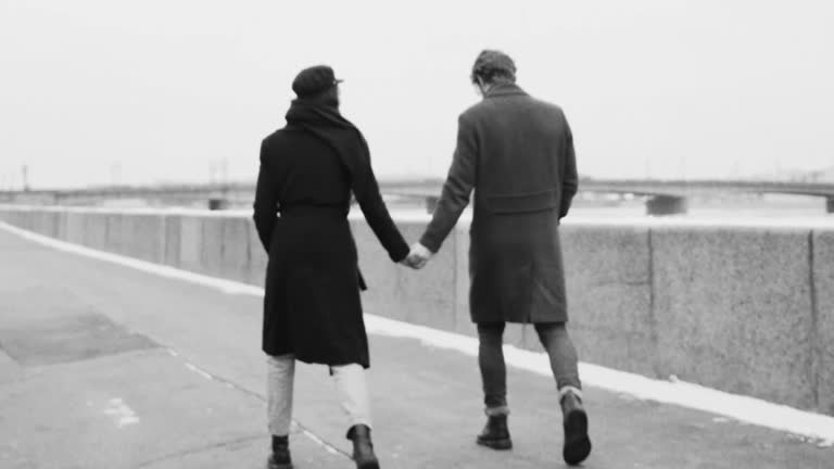 Debates UNED ¿Está en crisis el amor romántico?  