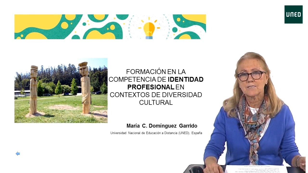 Formación en la competencia de identidad profesional en contextos de diversidad cultural 