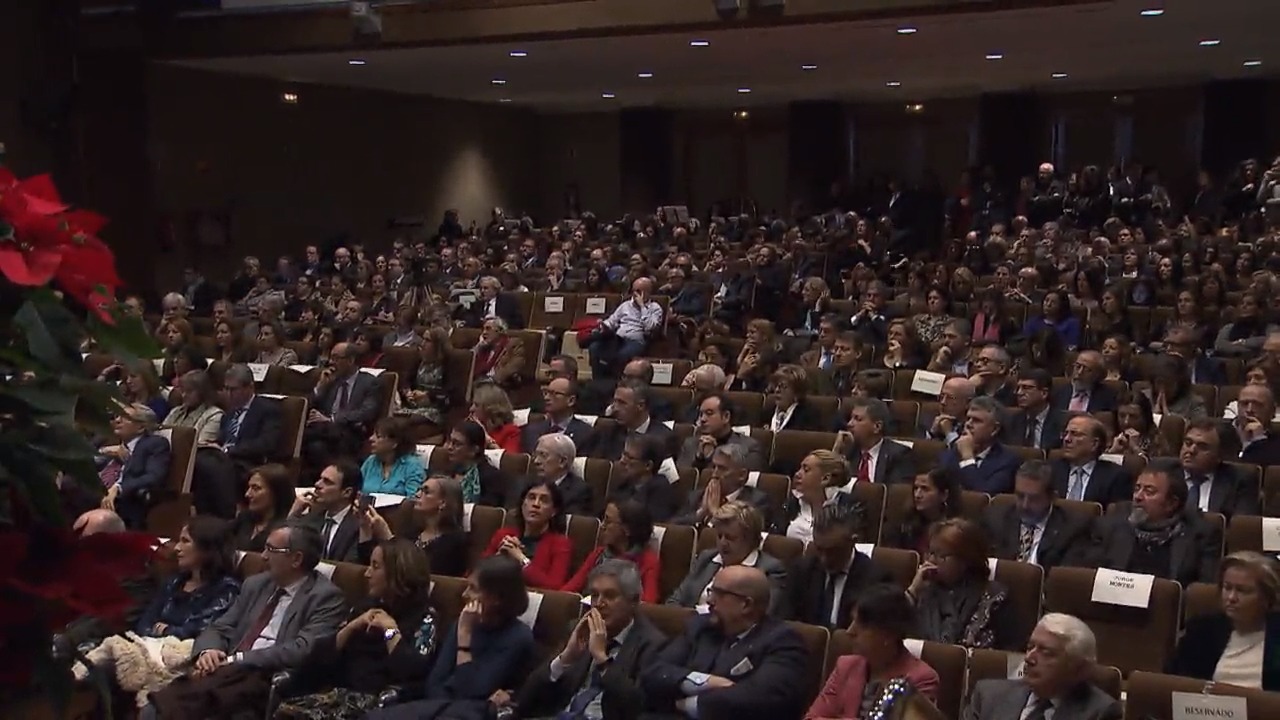 RESUMEN: Toma de posesión del rector, entrega de premios del Consejo Social y toma de posesión del nuevo equipo de gobierno