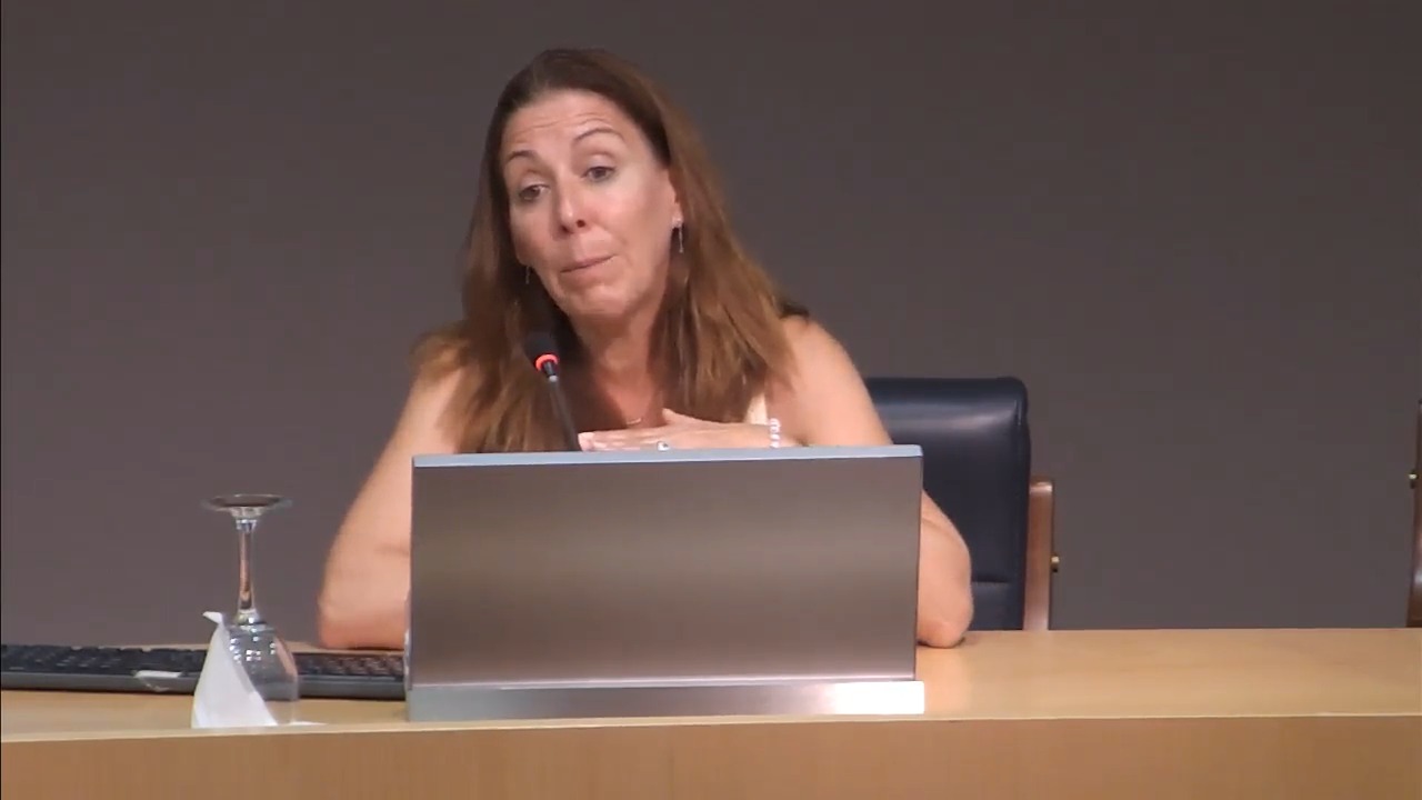 Prevenir el abandono y mejorar el rendimiento de los estudiantes desde las  Facultades/ Escuelas. El abandono en la UNED: algunos datos globales