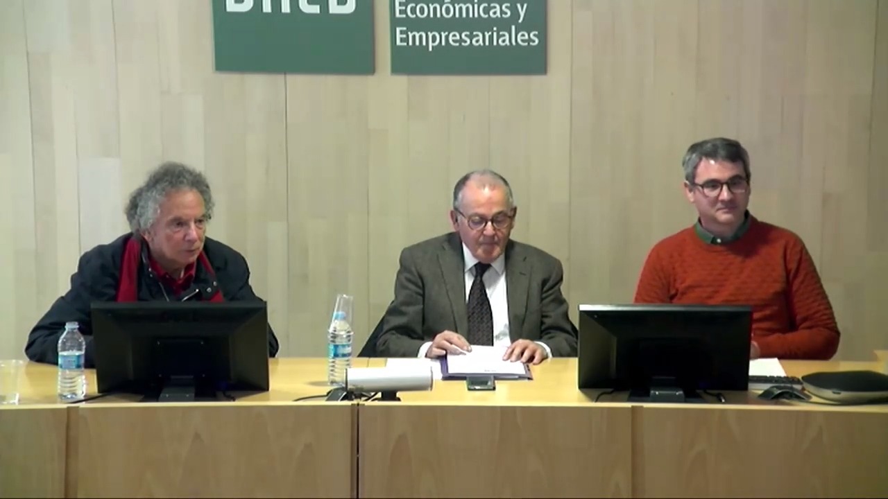 Turno de preguntas sobre La poesía española entre la tradición y la renovación