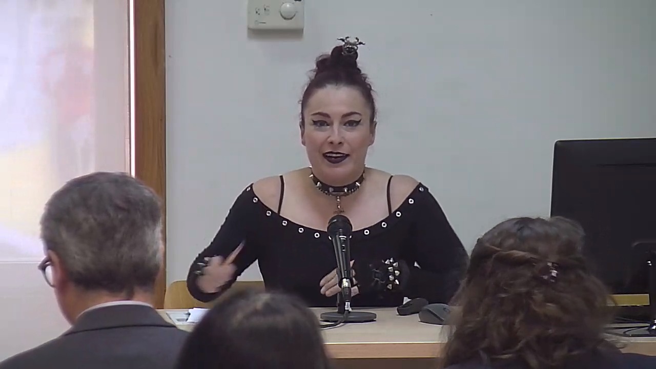 La lírica hispánica medieval en la escena oscura