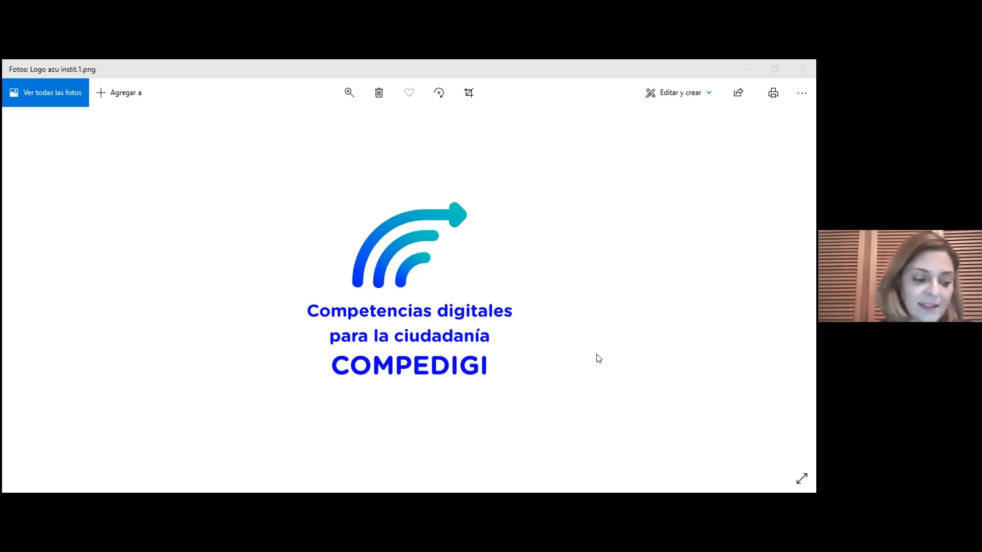 Páginas web y redes sociales del programa