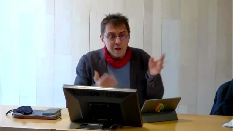 El mundo de hoy: democracias híbridas y populismo en el siglo XXI. Ponencia de Juan Carlos Monedero