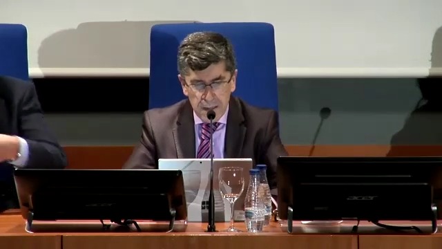 Educación en valores constitucionales e identidad nacional en los estados descentralizados