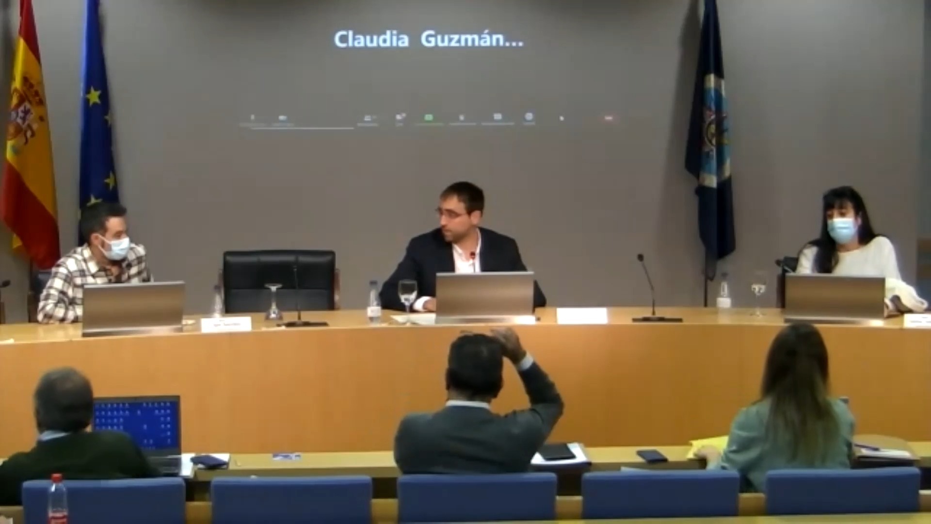 Mesa Redonda. Avances y resultados de investigación y transferencia de conocimiento sobre adolescencia y juventud en tránsito a la vida adulta/en dificultad social.