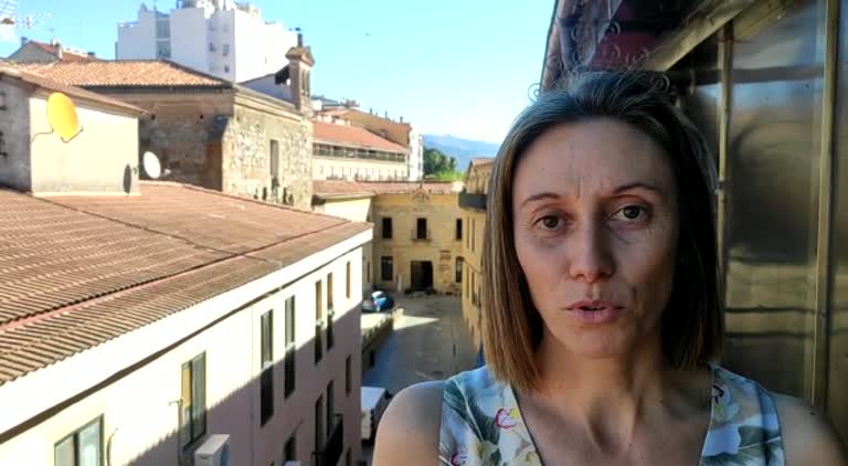 Felicitaciones de Ana Sánchez Clemente ex-estudiante de la UNED de Plasencia