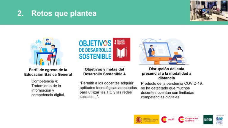 Alfabetización en competencias digitales dirigido a docentes de Educación General Básica en Panamá. Ministerio de Educación