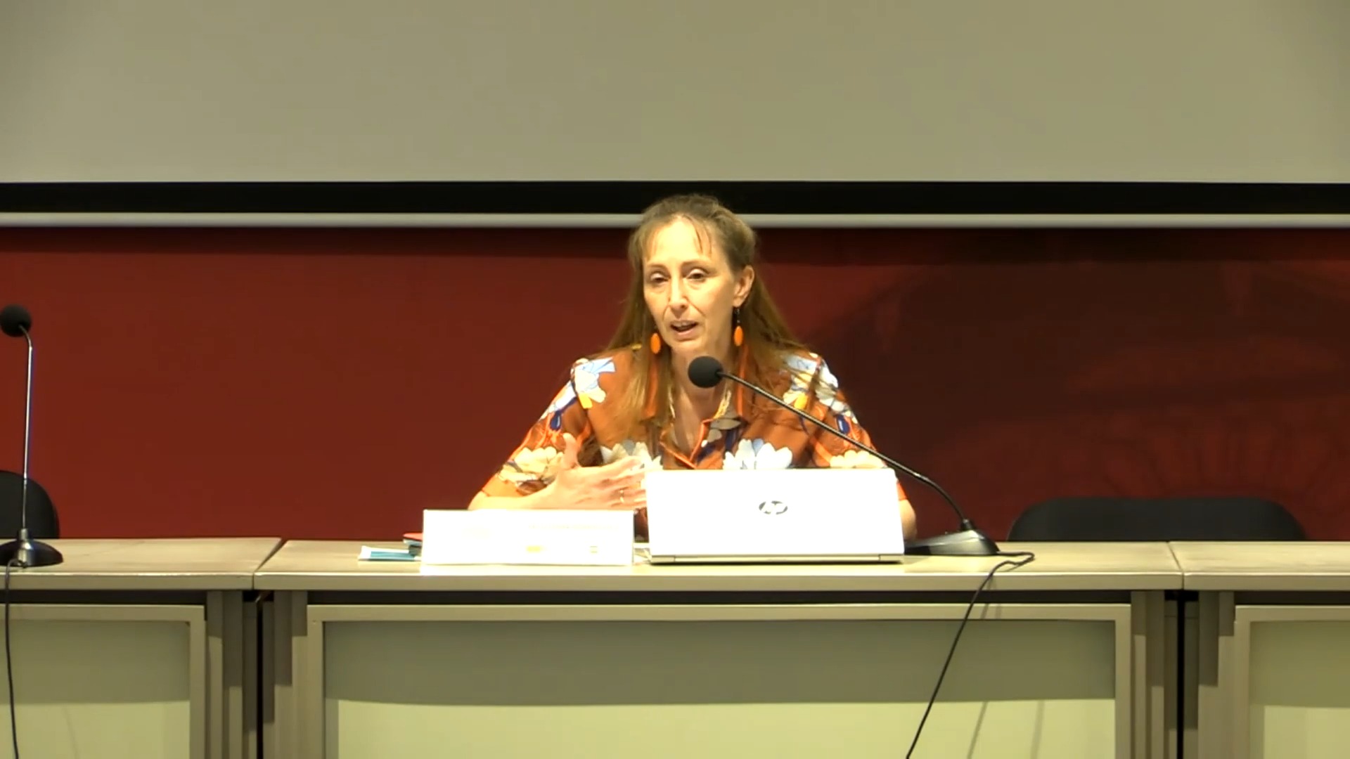 Turno de preguntas de la Mesa de debate: Digitalización e impacto social en diferentes sectores
