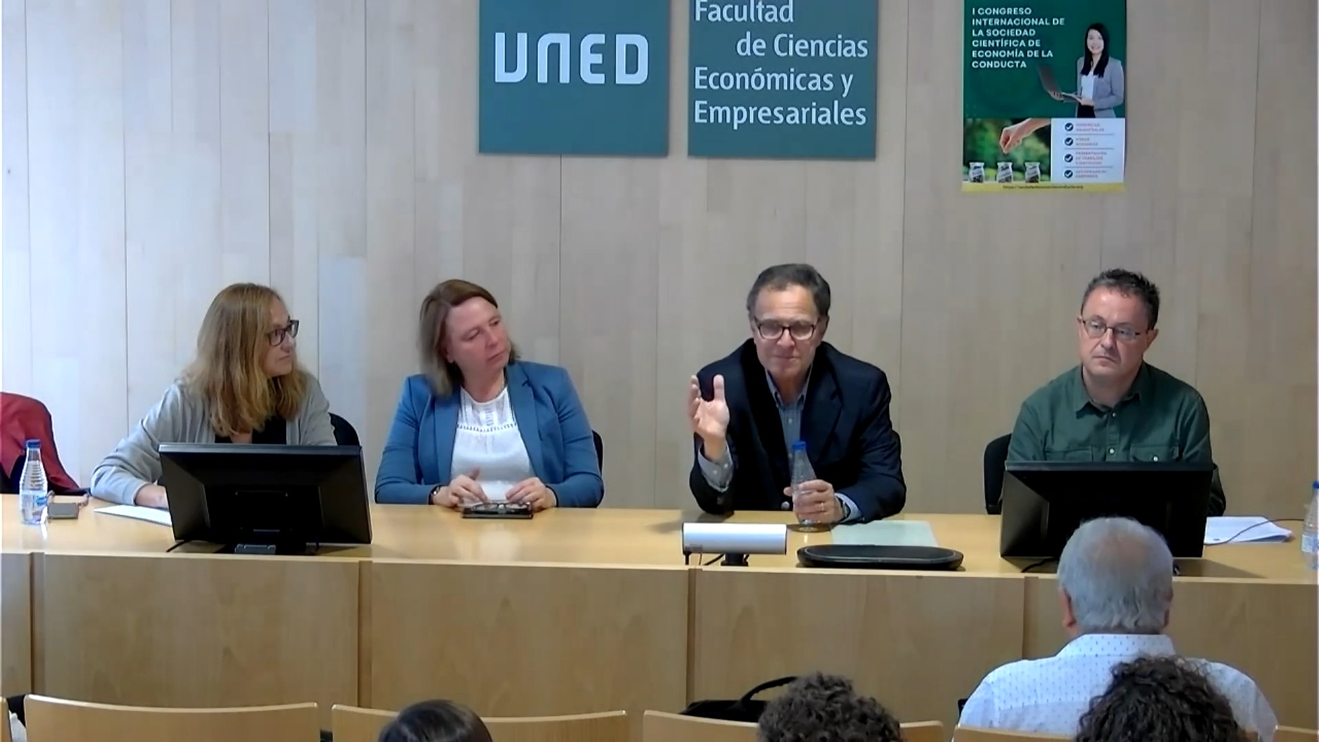 Turno de preguntas de la Mesa 2. Aspectos conductuales empresariales y financieros