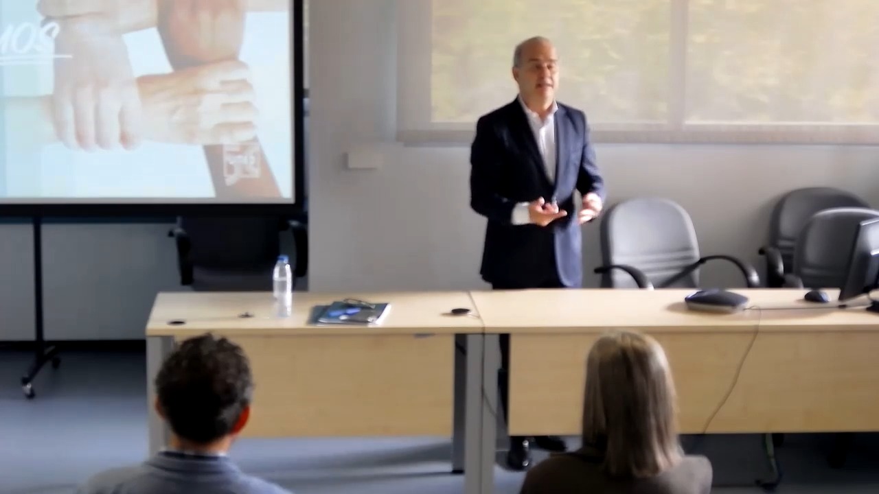 Encuentro del candidato Ricardo Mairal, con la Facultad de Geografía e Historia