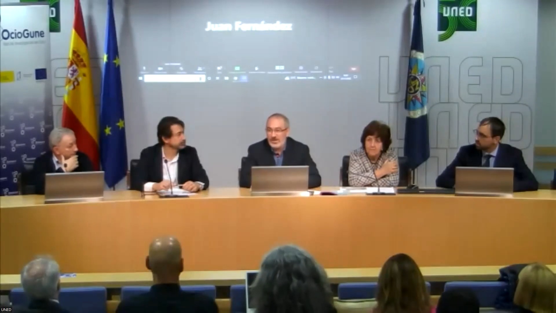 Bienvenida Institucional