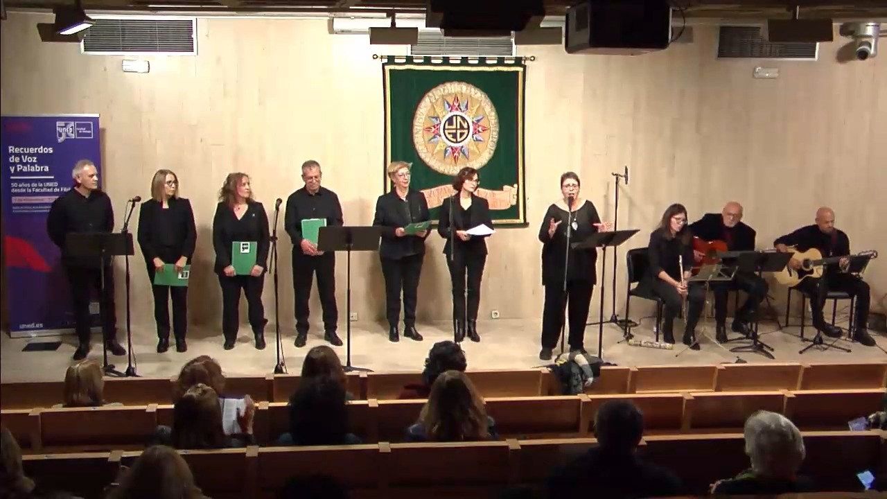 Recuerdos de Voz y Palabra: 50 años de la UNED desde la Facultad de Filología