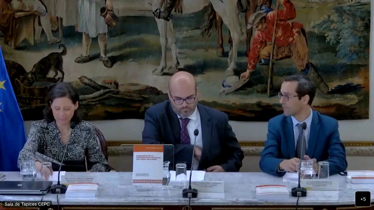 Mesa: “La perspectiva multinivel del libro y el futuro de la participación ciudadana”