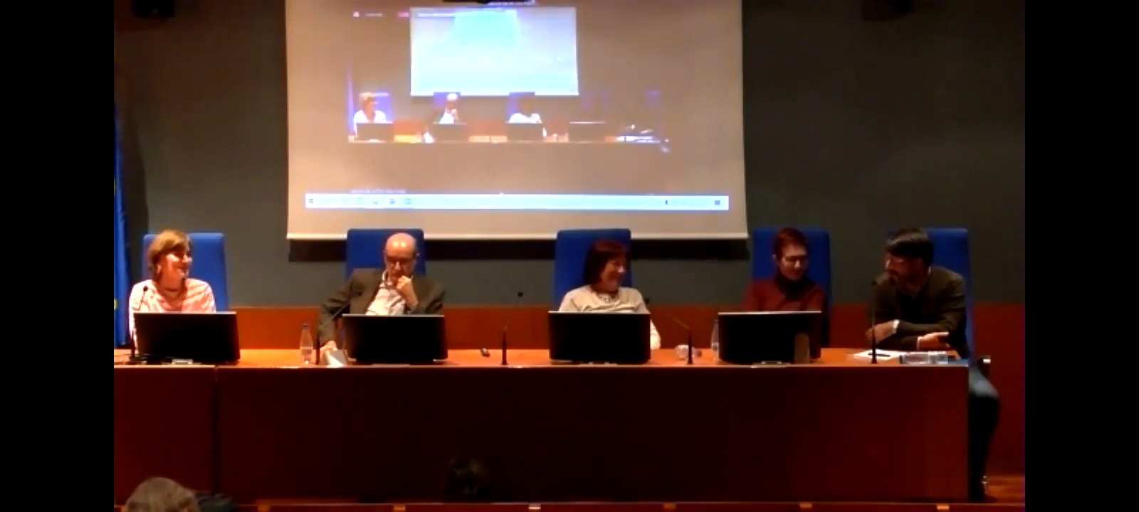 Turno de preguntas de la mesa: La Editorial UNED: de los inicios al presente