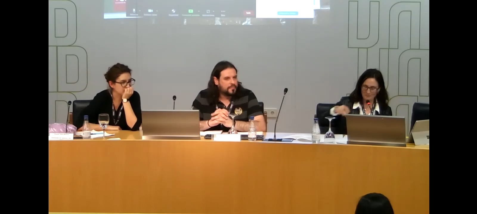 Turno de Preguntas DAT pronunciation