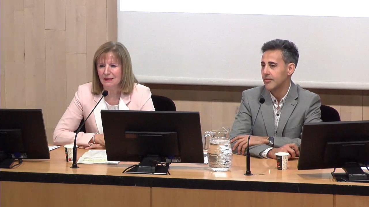 Intimidades visibles, feminidades digitales