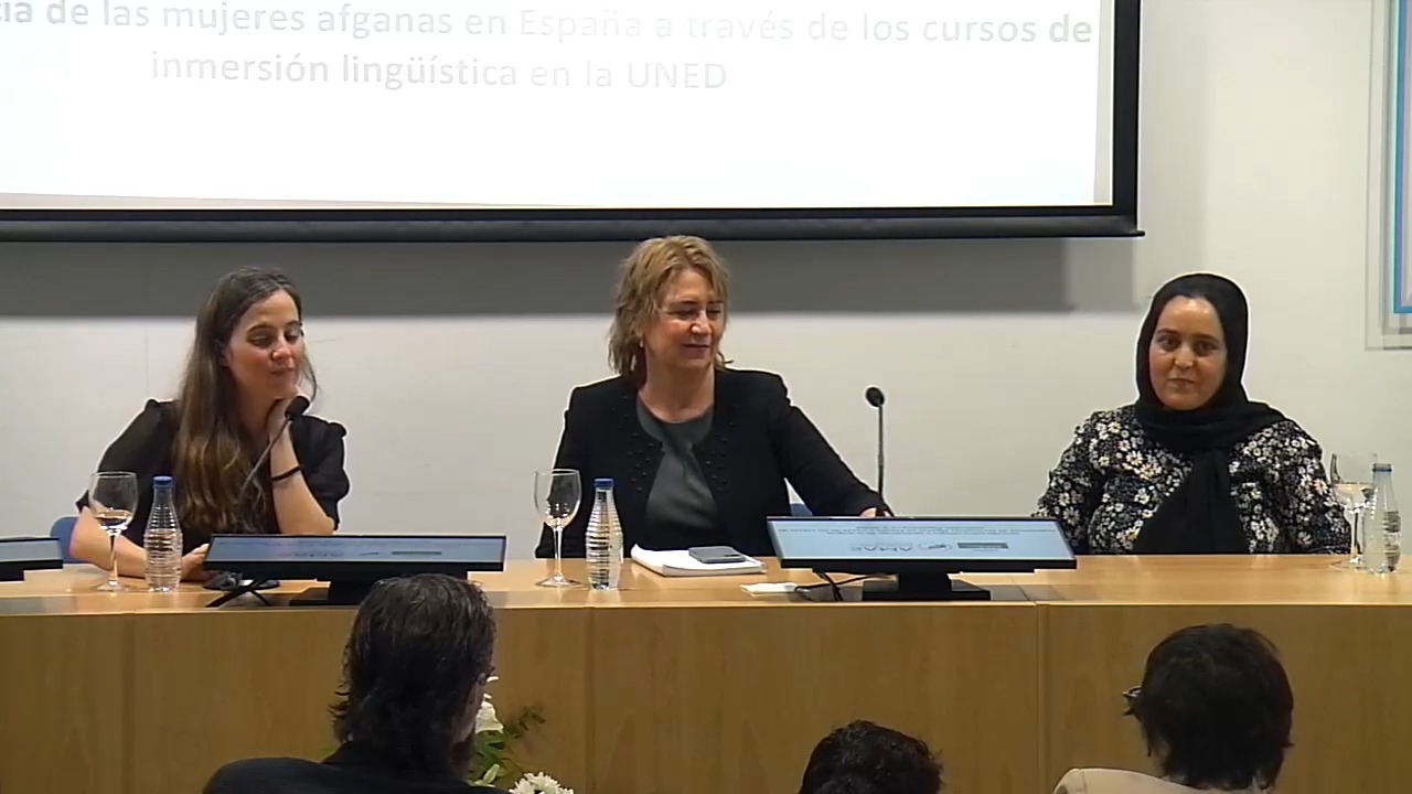 Presentación de los cursos de inmersión lingüística para mujeres afganas