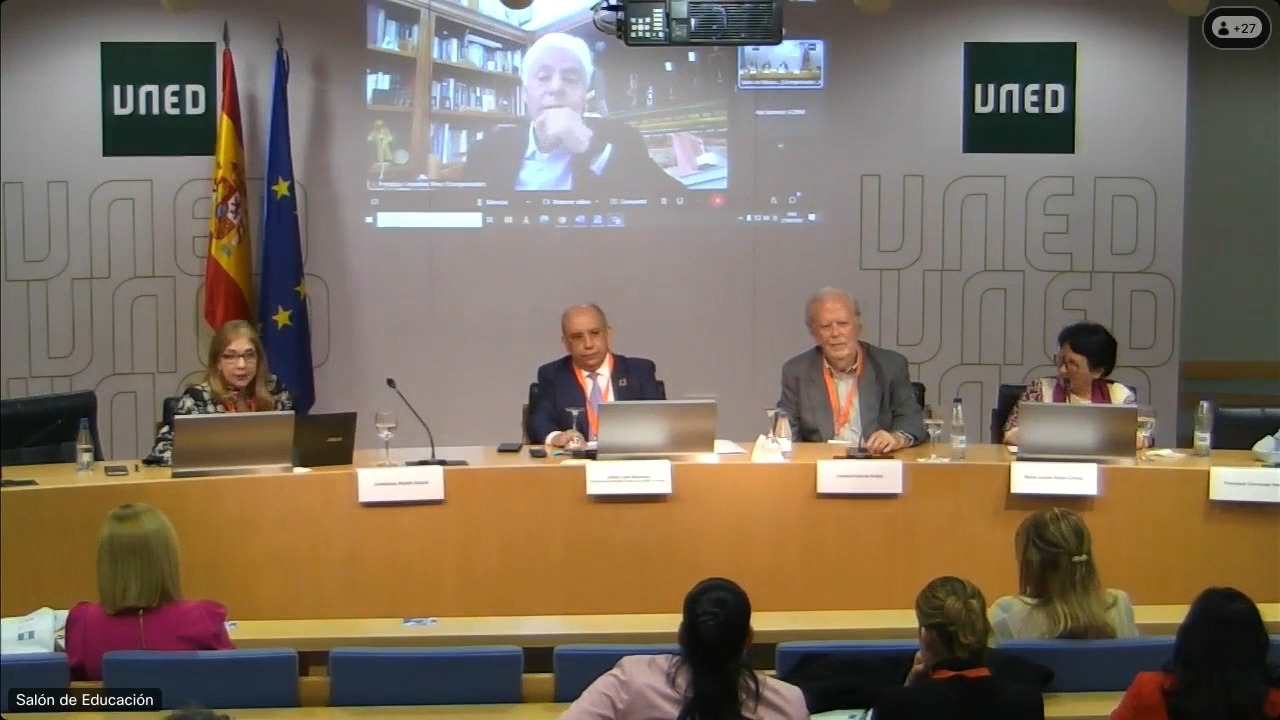 Sin límites ni fronteras: nuevos desafíos de la educación superior en la era digital global