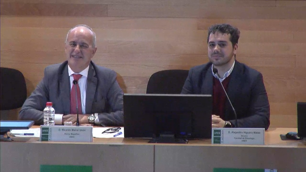 Palabras del Rector y del Decano